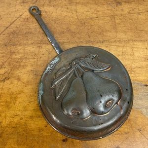 Vintage Gimbels Italy Copper Pot Pan 3D Pears Fruit Wall Hanging Nice Patina 15”